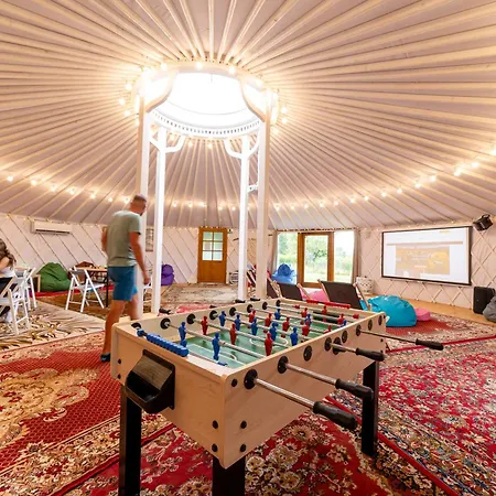 Κάμπινγκ Izera Camper - Rv-camper Site&service - Plac Kamperowy, Stellplatz