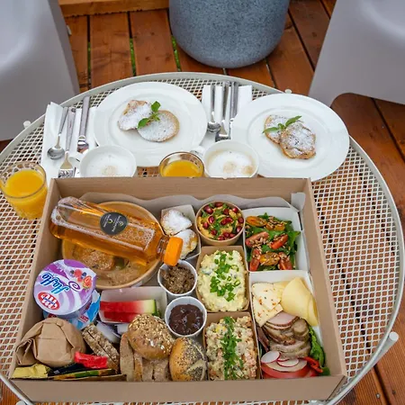 Κάμπινγκ Izera Camper - Rv-camper Site&service - Plac Kamperowy, Stellplatz