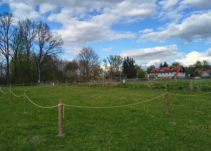 Izera Camper - Rv-camper Site&service - Plac Kamperowy, Stellplatz Campsite *