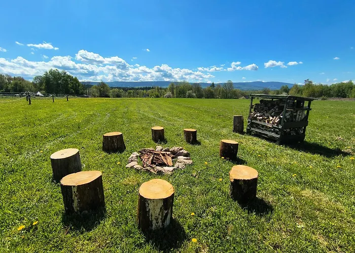 Izera Camper - Rv-camper Site&service - Plac Kamperowy, Stellplatz